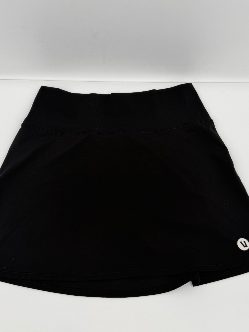 Vuori Skirt Women Large Black Ace Pocket Volley Active Athleisure Stretch PullOn